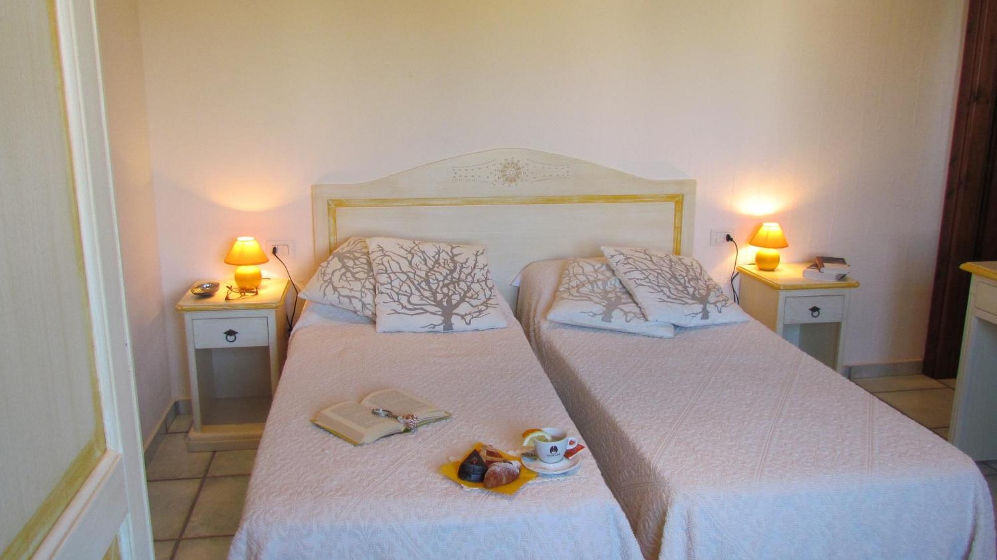 Li Suari Club Village San Teodoro  Δωμάτιο φωτογραφία